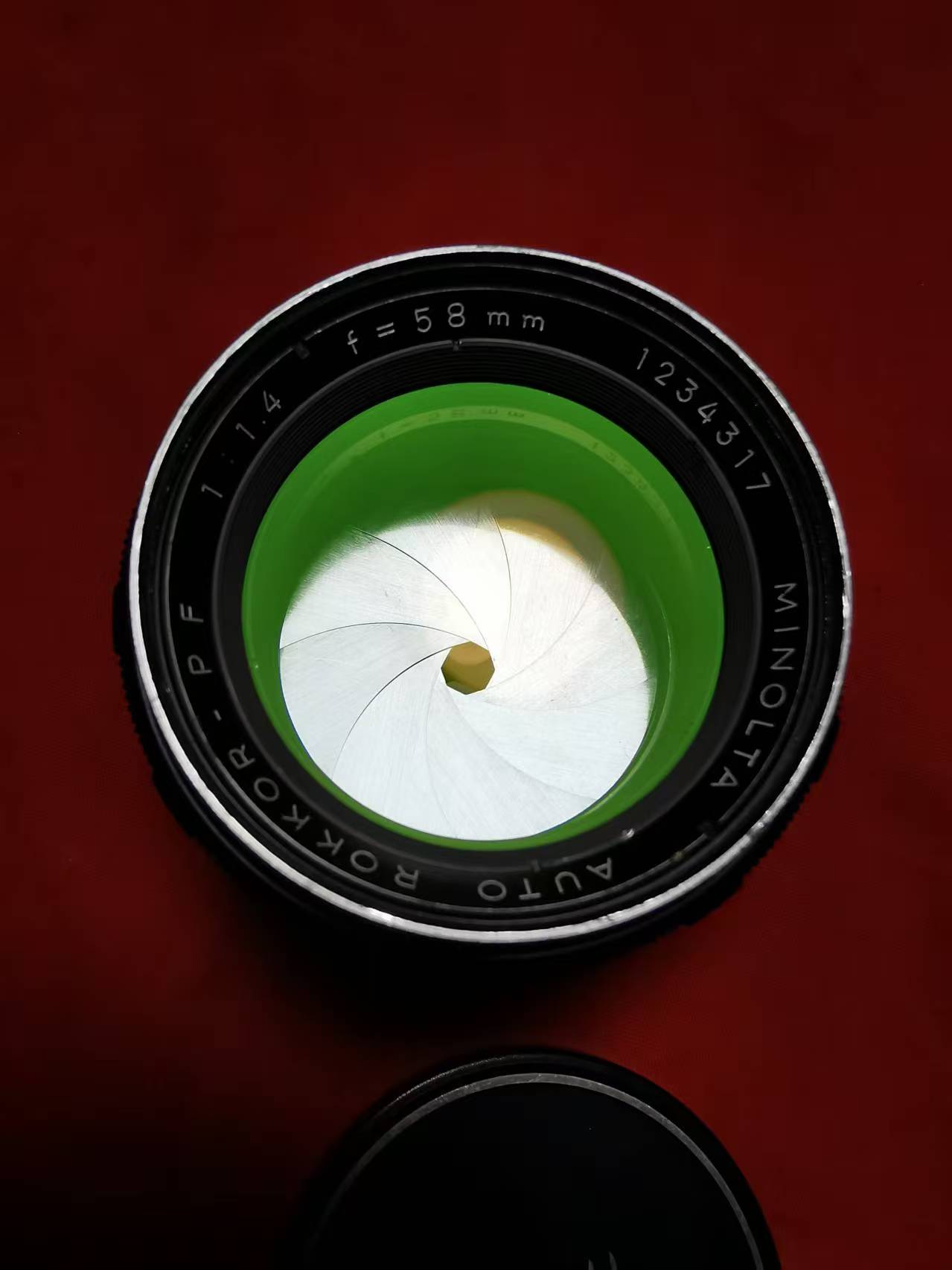 [Product=Lens][Brand=Minolta][Model=AUTO ROKKOR-PF 58mm F1.4][FocalLength=58][MaxAPT=1.4][SN=1234317][Date=20250329][MD5=b7fa257d350959b704fdb496c18c6e7d].jpg