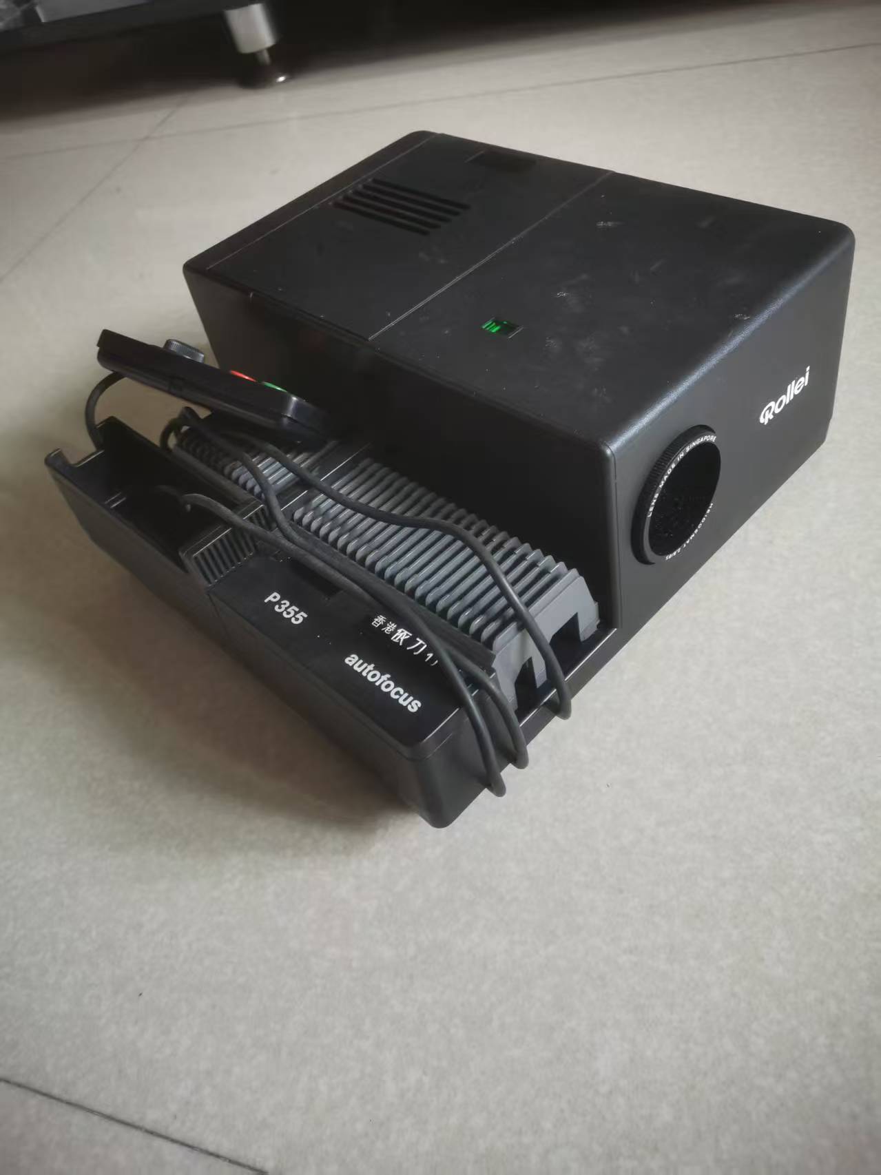 [Product=Projector][Brand=Rollei][Model=P355 autofocus][Date=20250424][MD5=4749b4785c12d7e73b537947cd7c7bc2].jpg