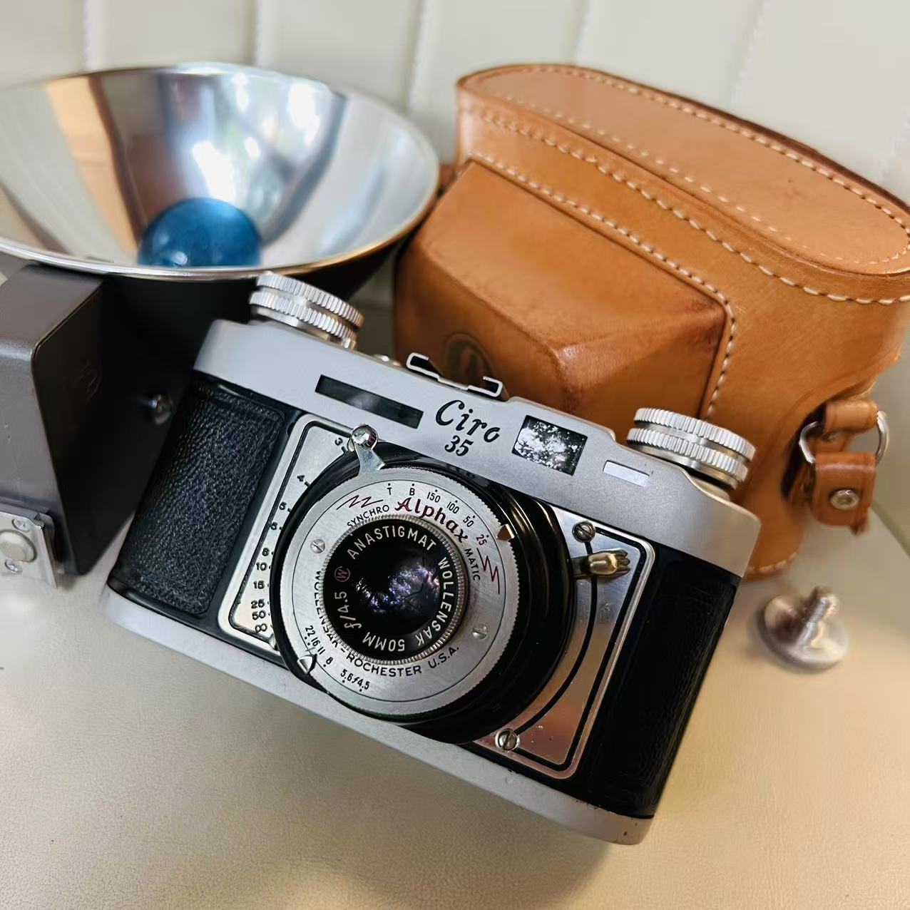 [Product=Camera][Brand=Graflex][Model=Ciro 35][Date=20250507][MD5=82f7401407fbd07019484a7f53e3a660].jpg