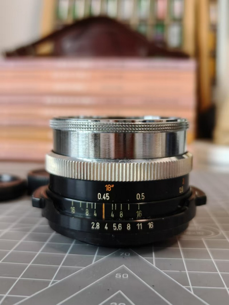 [Product=Lens][Brand=Carl Zeiss][Model=Tessar 50mm F2.8][FocalLength=50][MaxAPT=2.8][Mount=M42][SN=7343330][Frame=135][Date=20250510][MD5=331ef4b2fc6e436a8ee16e03cfc3f5f3].jpg