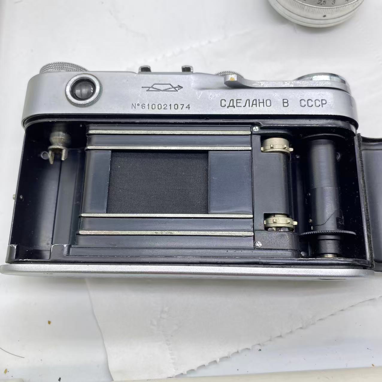 [Product=Camera][Brand=KMZ][Model=Зоркий-6][SN=610021074][Date=20250515][MD5=a3fc24027c34a62f25944871b47ca8dd].jpg