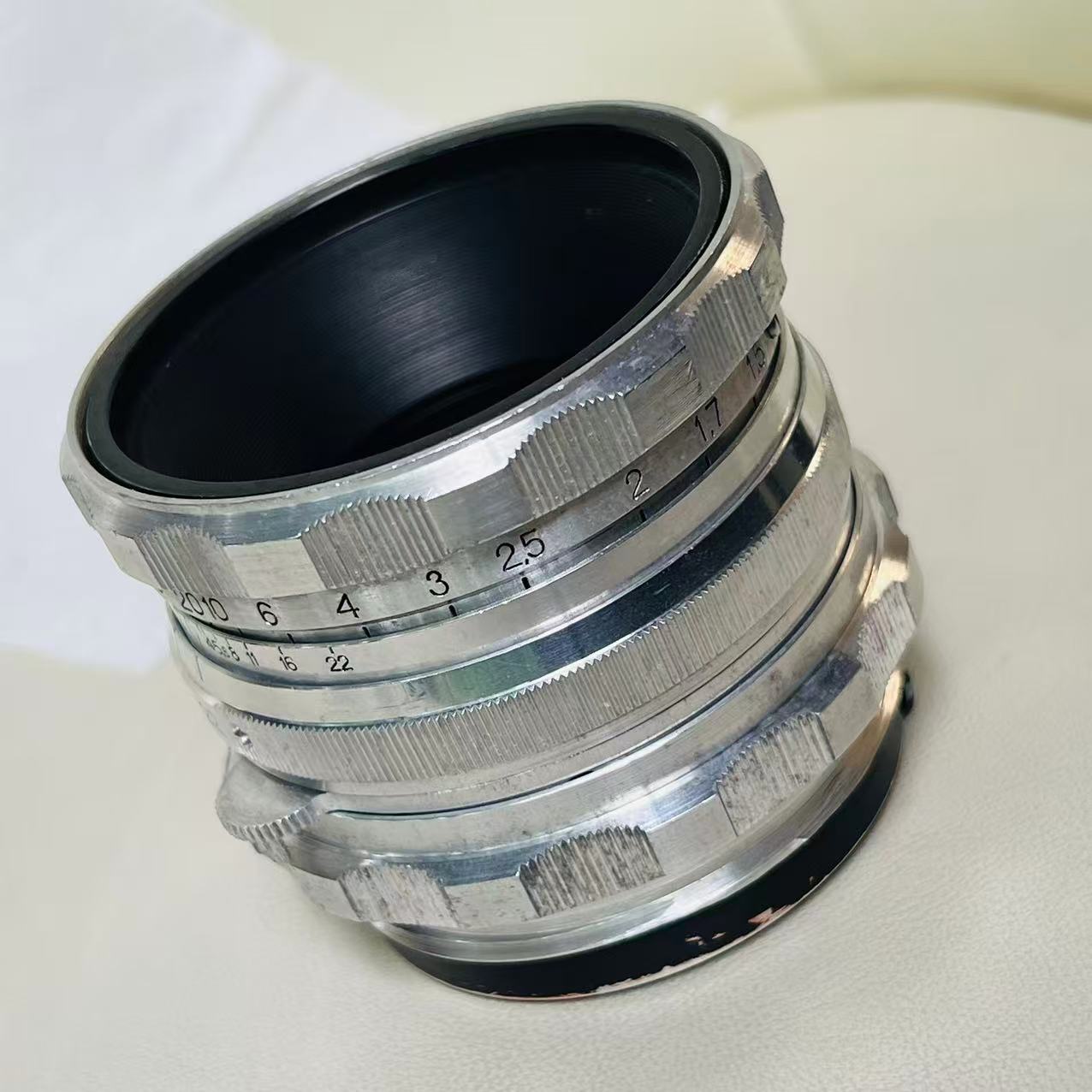 [Product=Lens][Brand=KMZ][Model=ИНДУСТАР-29][FocalLength=80][MaxAPT=2.8][SN=6700148][Frame=120][Date=20250523][MD5=f9e88416c24c416b5582e94cd5476a67].jpg
