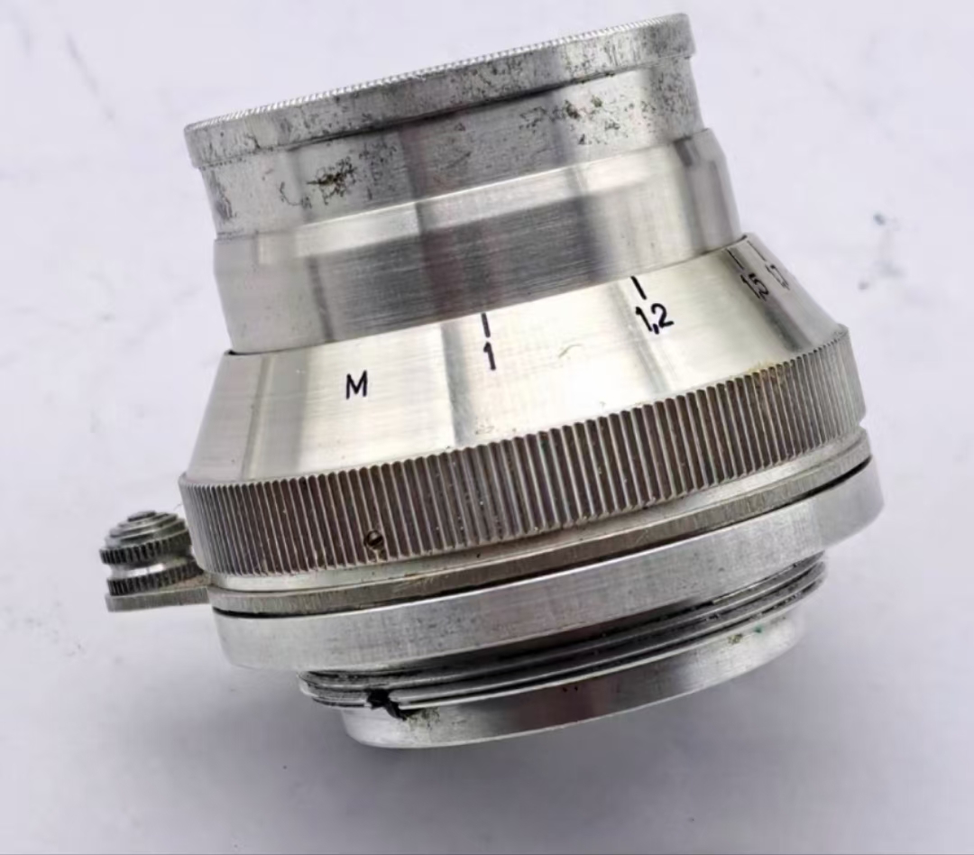 [Product=Lens][Brand=KMZ][Model=ИНДУСТАР-22][FocalLength=50][MaxAPT=3.5][Mount=L39][SN=5105199][Frame=135][Date=20250527][MD5=57c5fbad552dfbc552556b3312e3eb8e].jpg