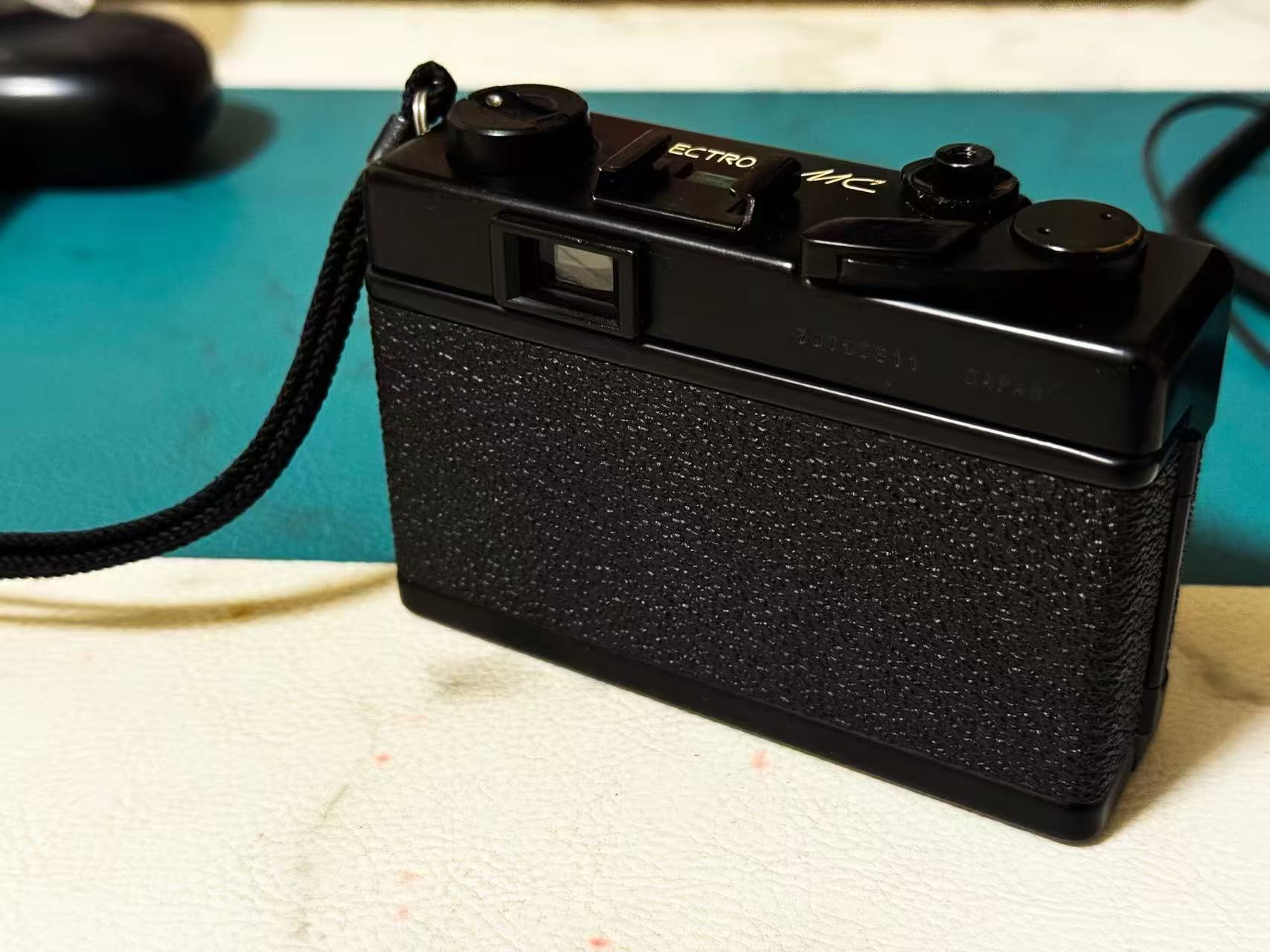 [Product=Camera][Brand=YASHICA][Model=ELECTRO35MC][Date=20250527][MD5=62ed6952b1d322131b2300fbb119ebab].jpg