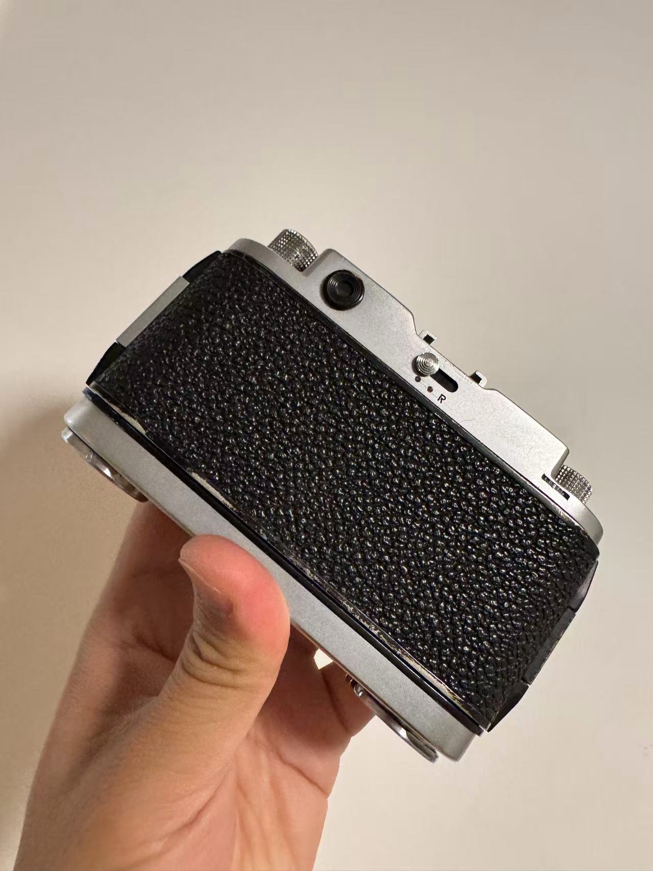 [Product=Camera][Brand=ROBOT ROYAL][Model=Mod. III][SN=6-127812][Date=202505030][MD5=2b811f5e6691d2288c8c0fd8a4e4213a].jpg