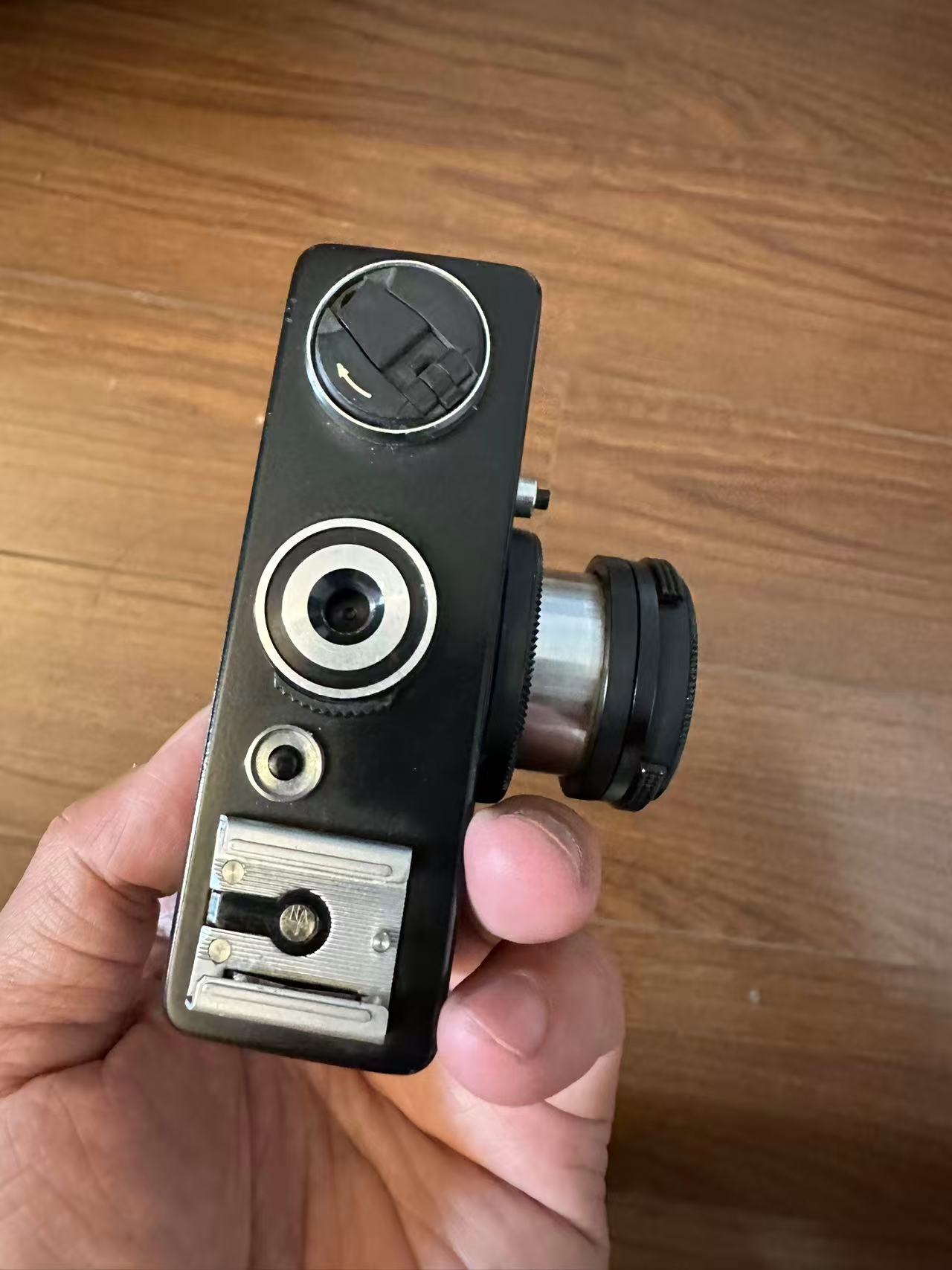 [Product=Camera][Brand=Rollei][Model=35 B][Date=20250602][MD5=380487d984abb5661ad59db1138b749a].jpg