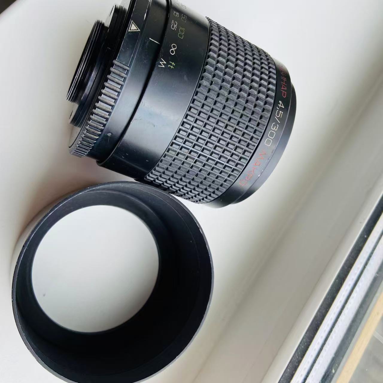 [Product=Lens][Brand=LZOS][Model=MC РУБИНАР 300mm F4.5 МАКРО][FocalLength=300][MaxAPT=4.5][Mount=M42][SN=940489][Frame=135][Date=20250606][MD5=b22c8415d223f3b87408123ecadf99f6].jpg