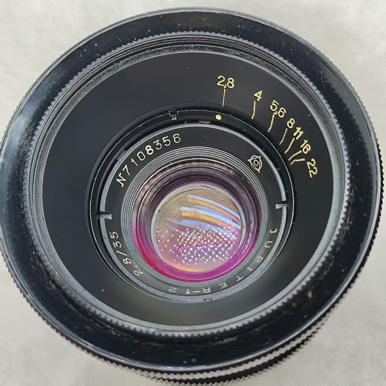 [Product=Lens][Brand=KMZ][Model=JUPITER-12][FocalLength=35][MaxAPT=2.8][Mount=L39][SN=7108356][Frame=135][Date=20250606][MD5=060d397489c6a25fc459b8a6d551a96c].jpg
