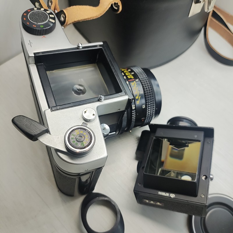 [Product=Camera][Brand=Keiv][Model=КИЕВ-60][SN=8807594][Date=20250612][MD5=bdf36211d32fb3d9ce10450ca84ffc63].jpg