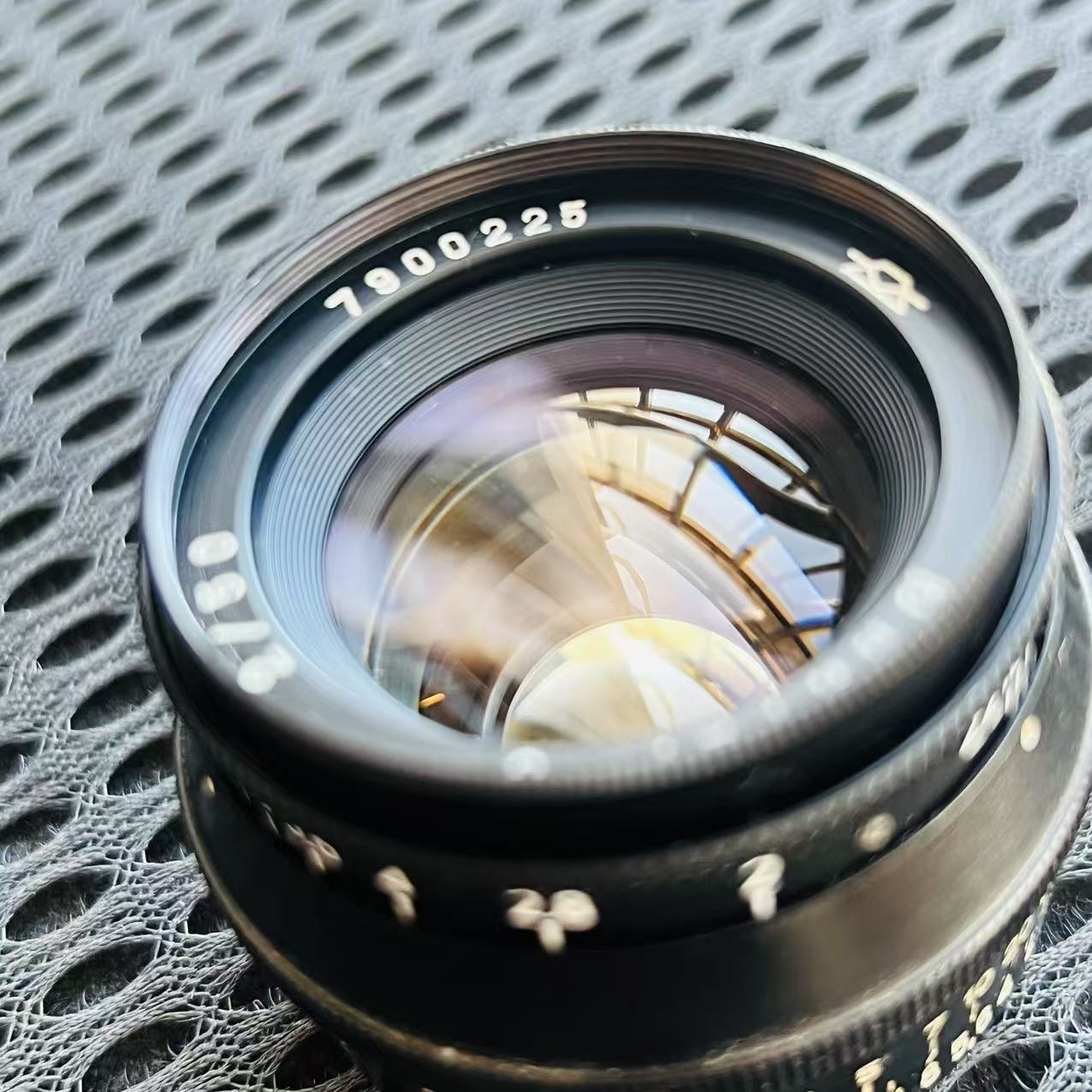 [Product=Filter][Brand=ZENIT][Model=JUPITER-8][FocalLength=50][MaxAPT=2][Mount=L39][SN=7900225][Frame=135][Date=20250615][MD5=78fcc2f99ef7cd89214016bdf5c3e632].jpg