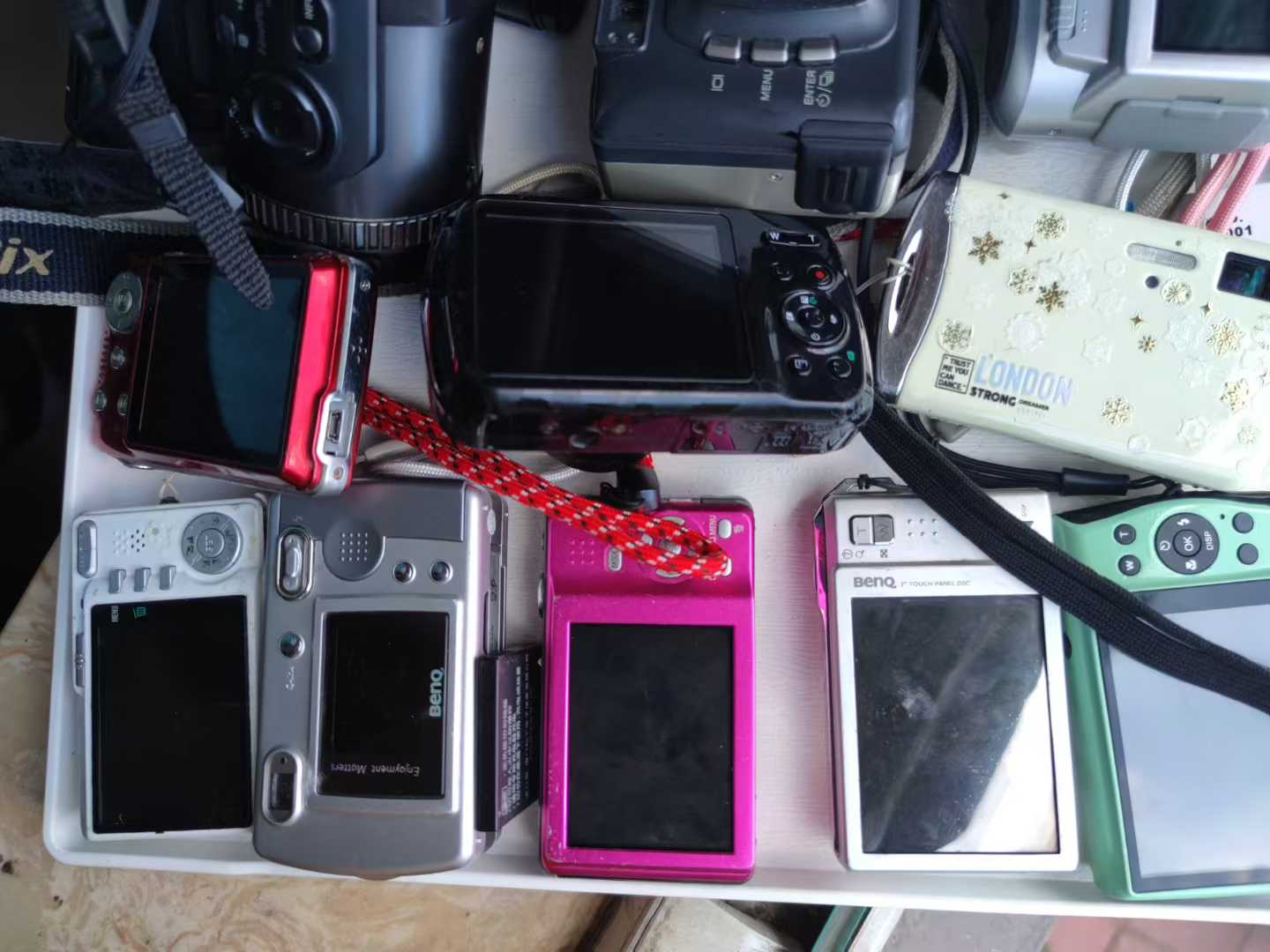 2949278035a9f77f7232a919f66cb990.jpg