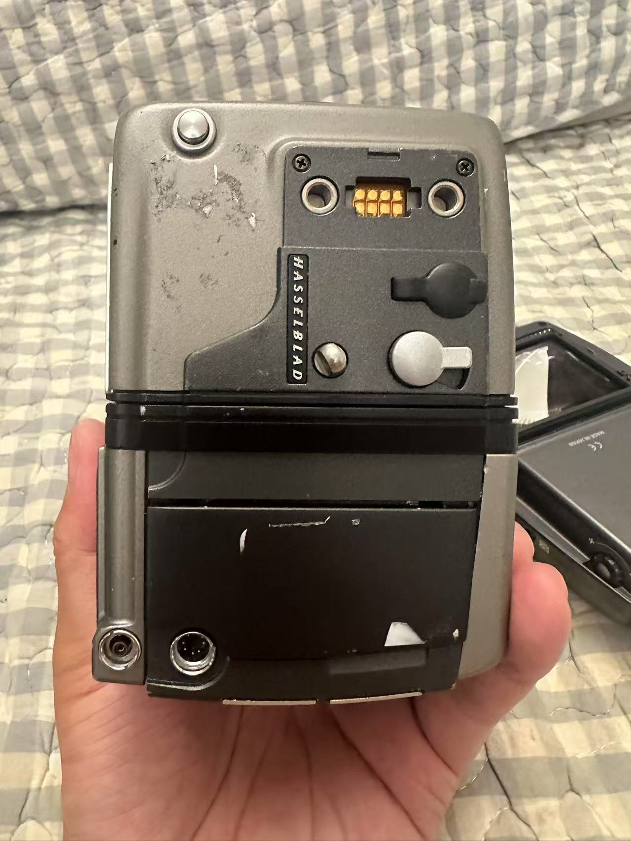 [Product=Camera][Brand=HASSELBLAD][Model=H1][SN=70SP12461][Date=20250627][MD5=8ce9a33ea35373a4c50af0dcfc1db0c3].jpg