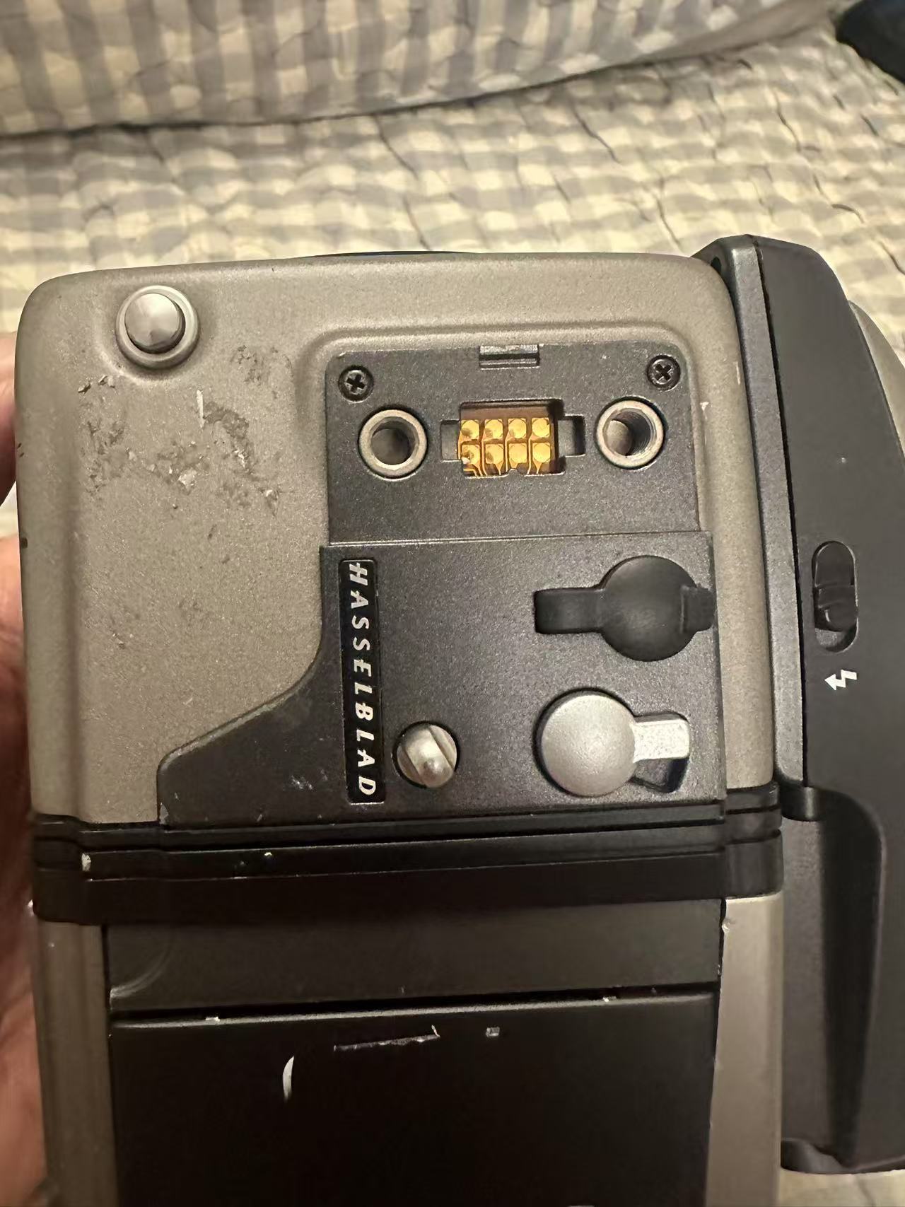 [Product=Camera][Brand=HASSELBLAD][Model=H1][SN=70SP12461][Date=20250627][MD5=1074dc28ee30ebcd4dab6777c4d0c08e].jpg
