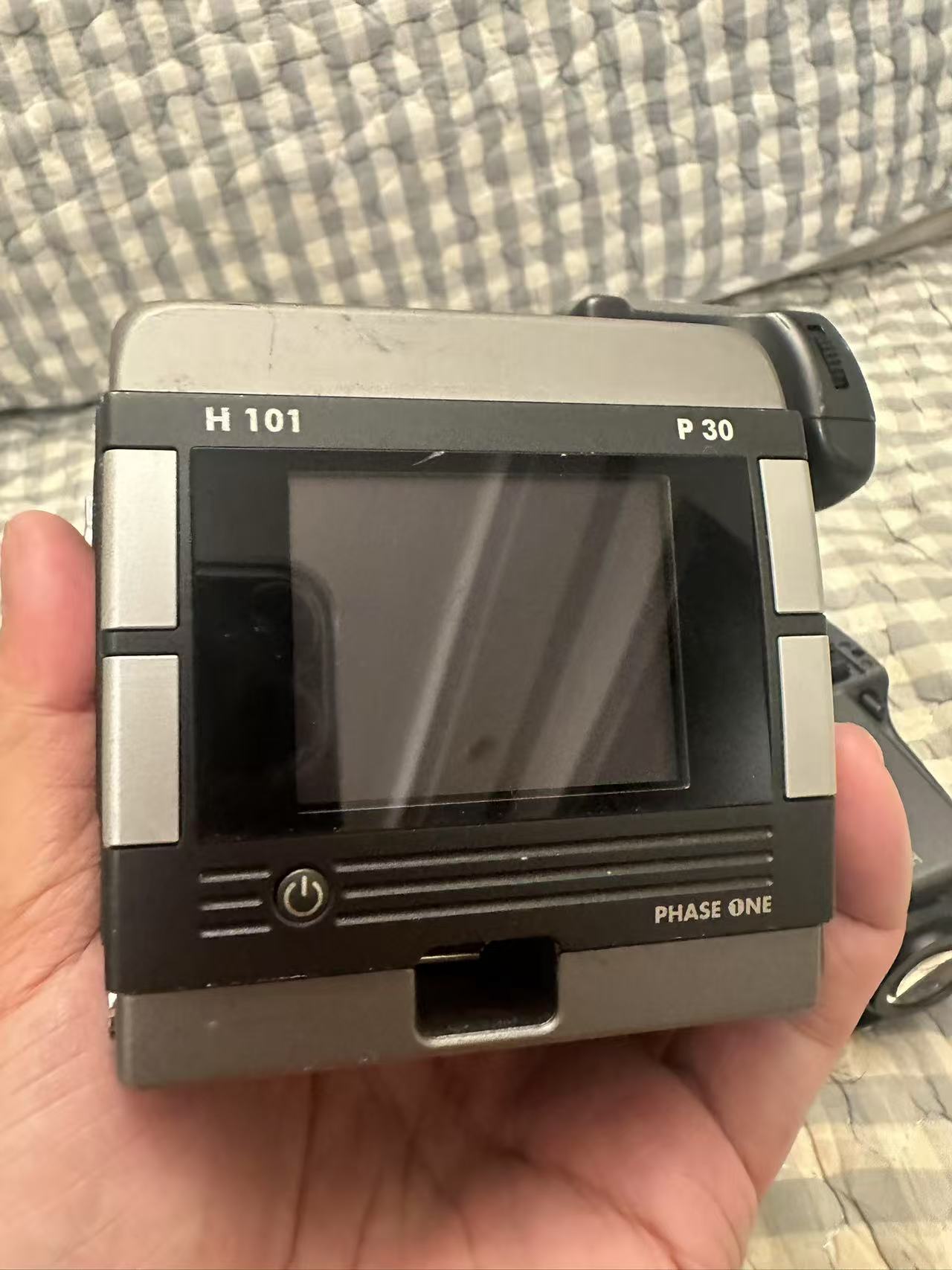 [Product=Camera][Brand=HASSELBLAD][Model=H1][SN=70SP12461][Date=20250627][MD5=6879eb52407fd604c6b2a9b22004143f].jpg