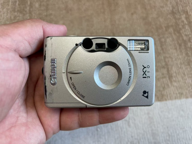 f5040ffa25fda4b42a2427f25bd12c5a.jpg
