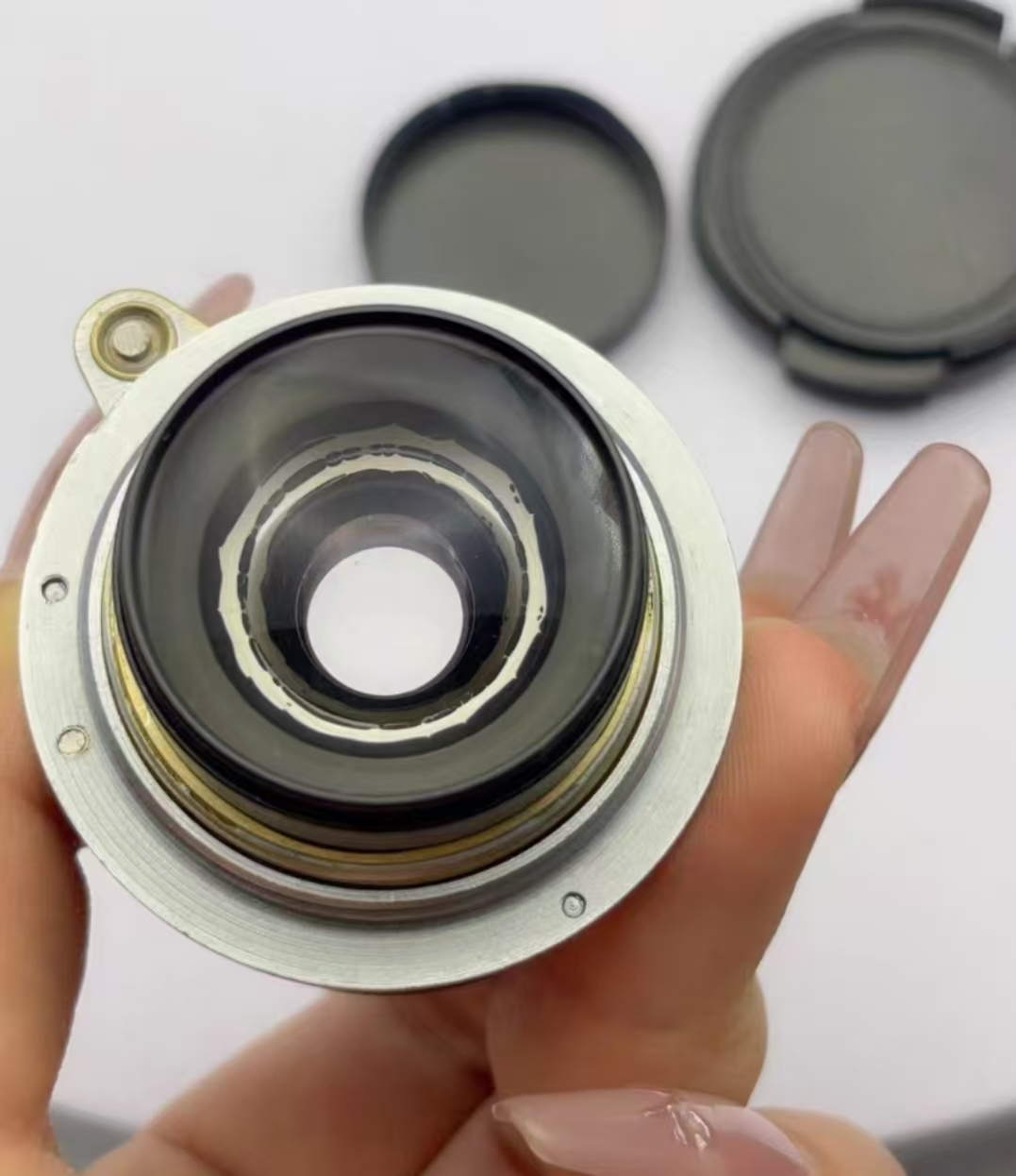 [Product=Lens][Brand=Carl Zeiss Jena][Model=Biogon 35mm F2.8 T][FocalLength=35][MaxAPT=2.8][Mount=L39][SN=2713330][Frame=135][Date=20250628][MD5=891d460895b2bd3f3e8203c3ab2f010e].jpg