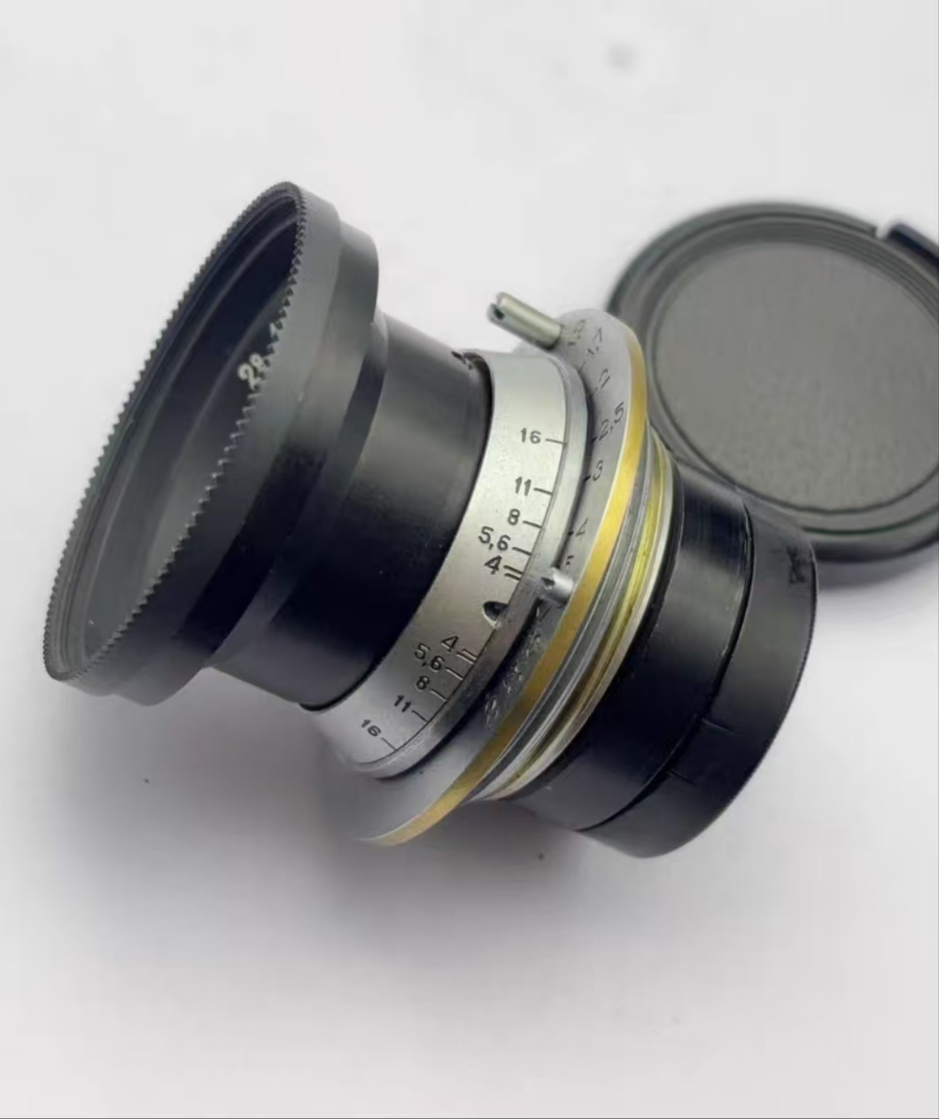[Product=Lens][Brand=Carl Zeiss Jena][Model=Biogon 35mm F2.8 T][FocalLength=35][MaxAPT=2.8][Mount=L39][SN=2713330][Frame=135][Date=20250628][MD5=e243f2ccc1d055233e464d27322e19a8].jpg