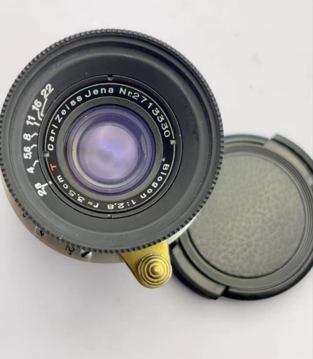 [Product=Lens][Brand=Carl Zeiss Jena][Model=Biogon 35mm F2.8 T][FocalLength=35][MaxAPT=2.8][Mount=L39][SN=2713330][Frame=135][Date=20250628][MD5=ea4e693c57d686d2ab5f55e66f58f072].jpg
