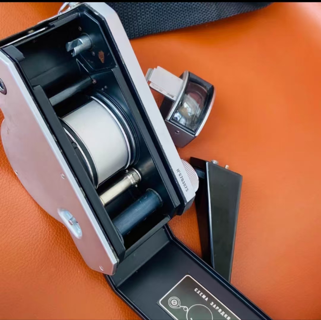 [Product=Camera][Brand=KMZ][Model=ГОРИЗОНТ][SN=6703075][Date=20250628][MD5=9c04a05199ded4bb5e31a449d43120ab].jpg