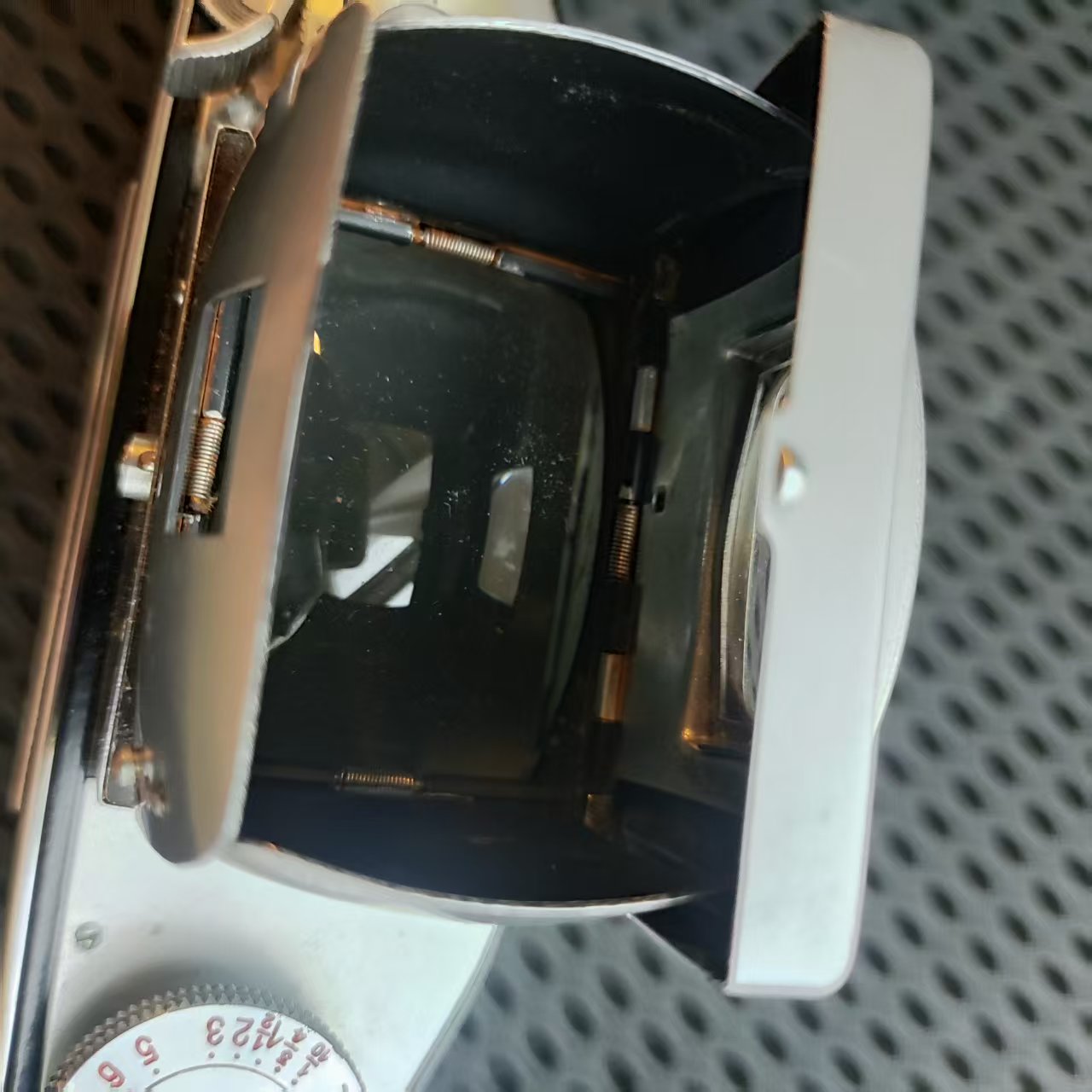 [Product=Camera][Brand=Exakta][Model=Jhagee][SN=557557][Date=20250702][MD5=9f6eef8a4287fb4ad1ce72f287ba910c].jpg