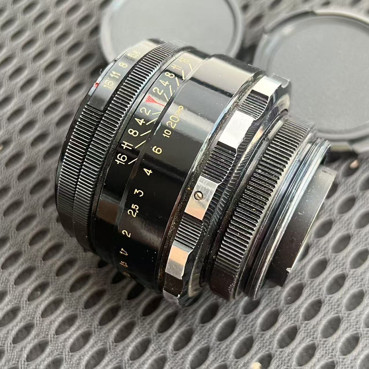 [Product=Lens][Brand=KMZ][Model=HELIOS-44-2][FocalLength=58][MaxAPT=2][Mount=M42][SN=7269666][Frame=135][Date=20250723][MD5=5050e7911ad2e061f0eb7370806edc18].jpg