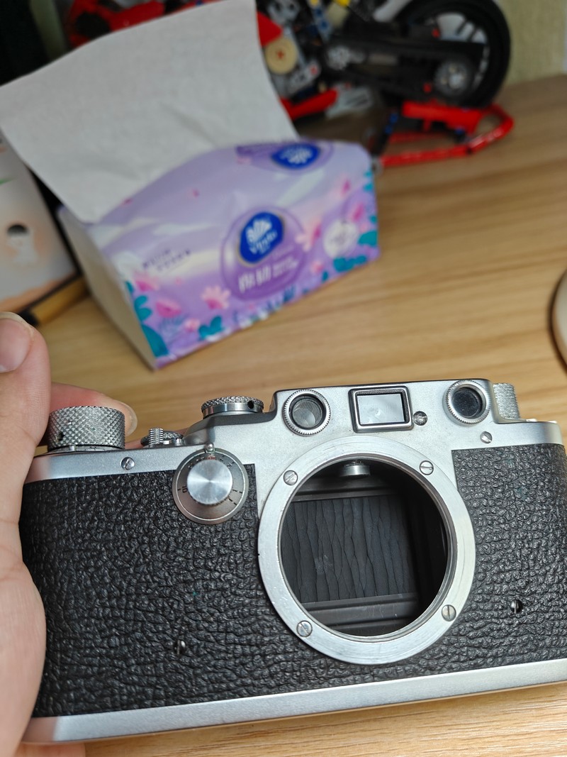 [Product=Camera][Brand=Leica][Model=iiif][SN=581708][Date=20250714][MD5=6c8c3a3825a5e550fde5c616d740a46c].jpg