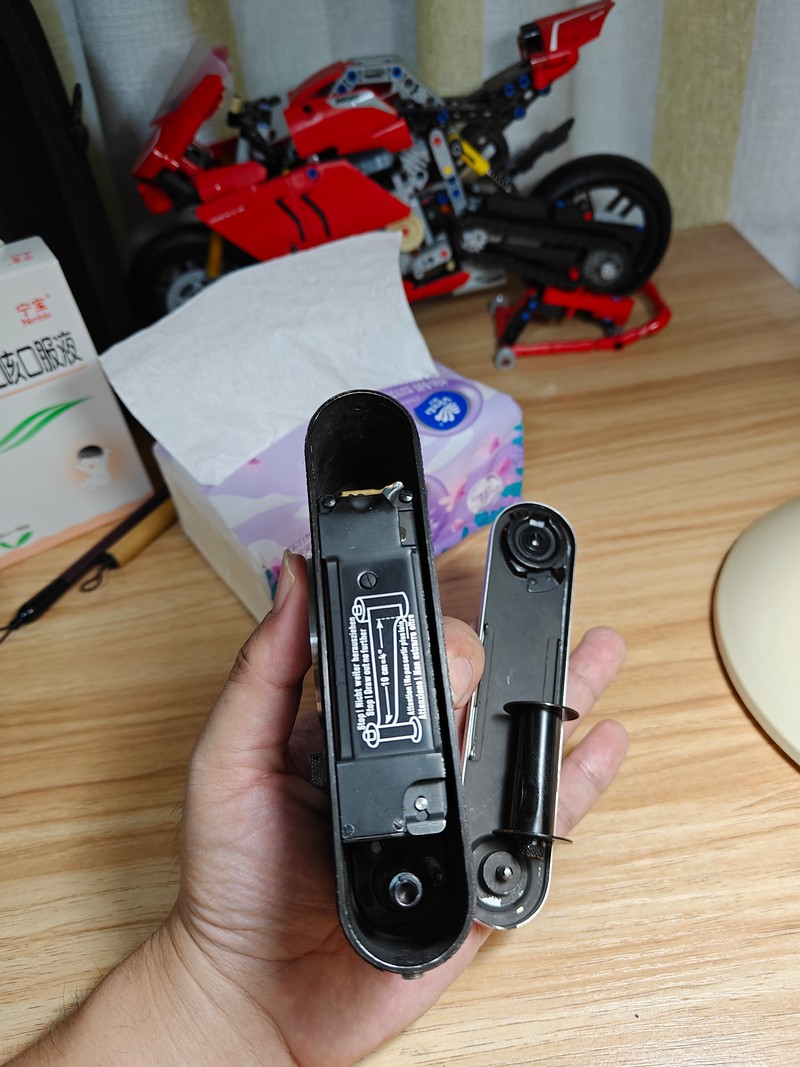 [Product=Camera][Brand=Leica][Model=iiif][SN=581708][Date=20250714][MD5=d91bb4b6da0ac5a4830de110c44a50c3].jpg