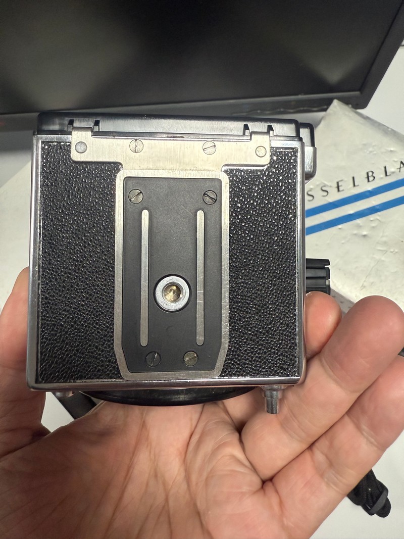 [Product=Camera][Brand=HASSELBLAD][Model=503CX][SN=11ES13941][Date=20250718][MD5=0bf4390534ca52a35cdc9e0bbbfcc83b].jpg