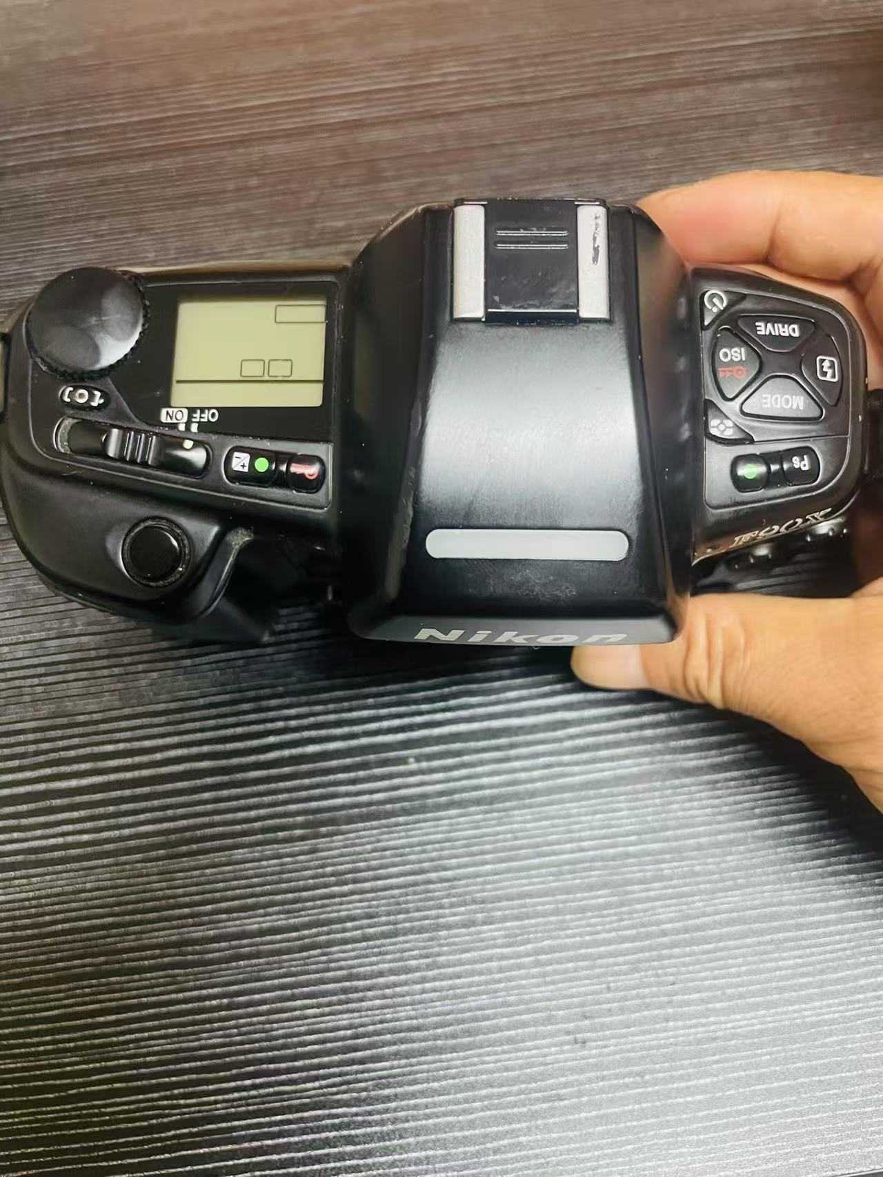 [Product=Camera][Brand=Nikon][Model=F90X][Date=20250806][MD5=161df52f24e307599c92369cb14b483e].jpg