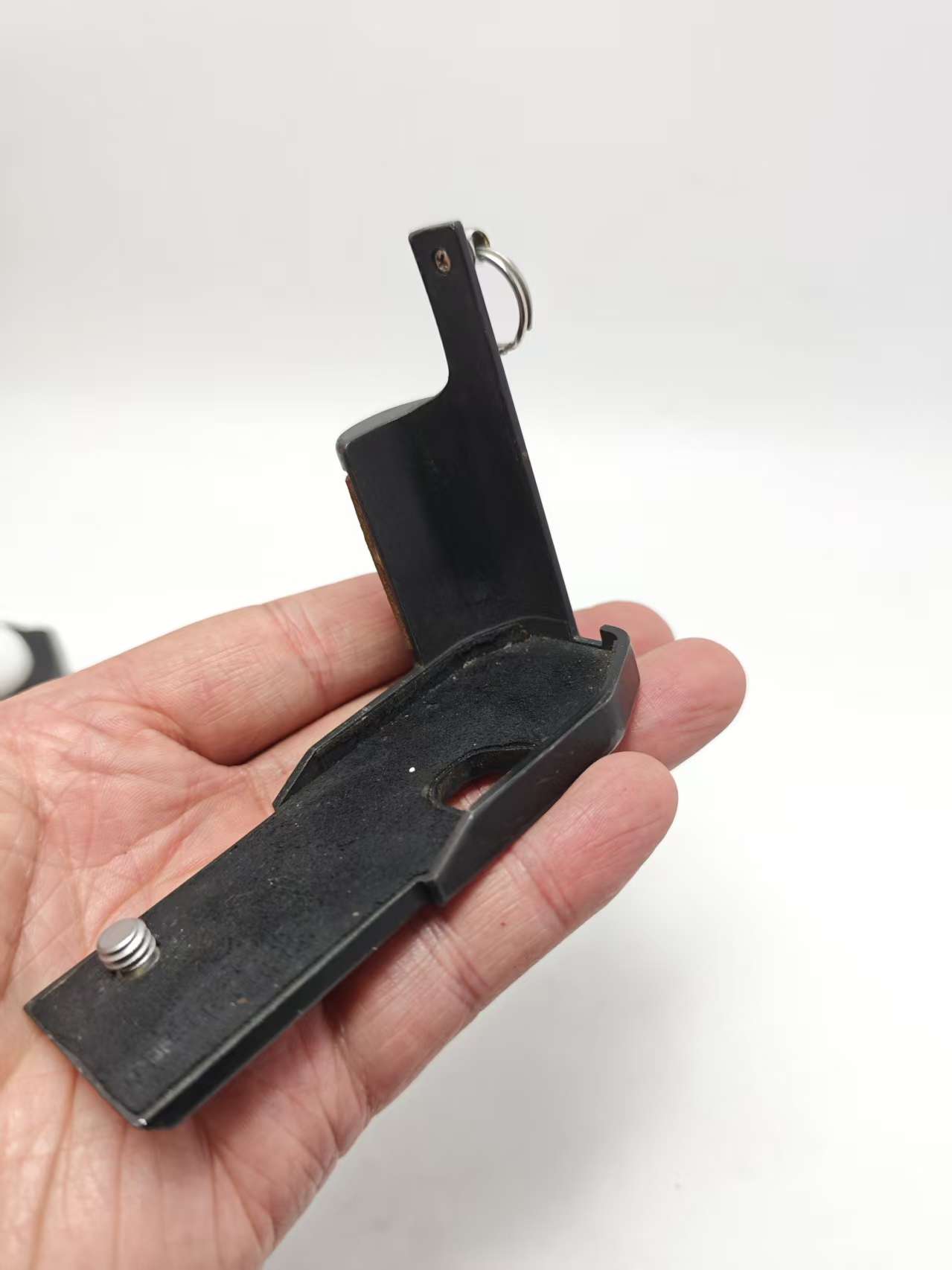b9307ef3c38939b21fb83c39fa4b2ec1.jpg