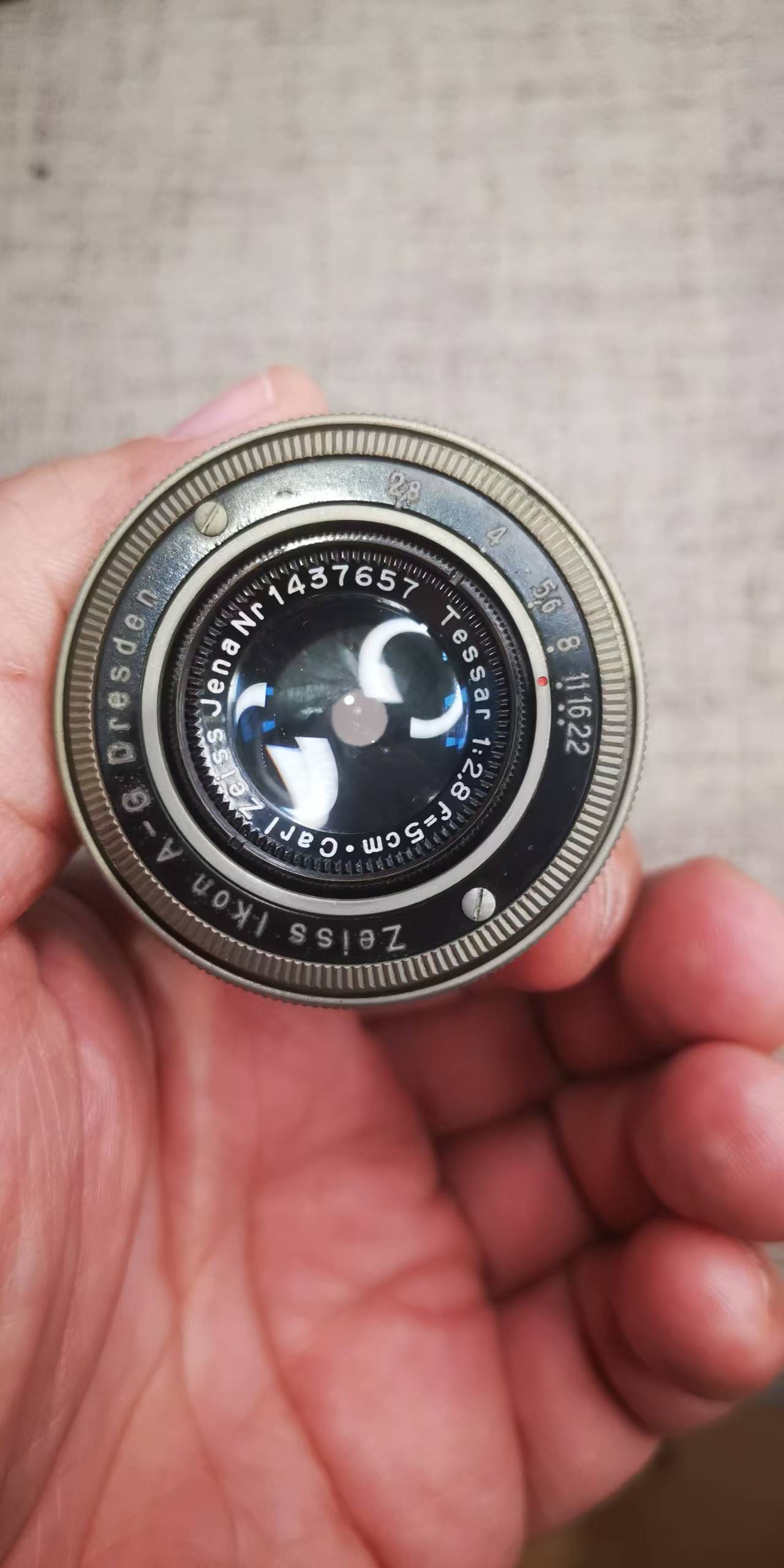 [Product=Lens][Brand=Carl Zeiss Jena][Model=Tessar 50mm F2.8][FocalLength=50][MaxAPT=2.8][Mount=RF][SN=1437657][Frame=135][Date=20250906][MD5=9ba633978904a14b31d556643855d89c].jpg