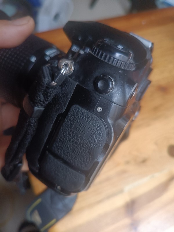 [Product=Camera][Brand=Nikon][Model=D200][SN=7009141][Date=20250910][MD5=983244d5756d22debaf3c187b5ddd181].jpg