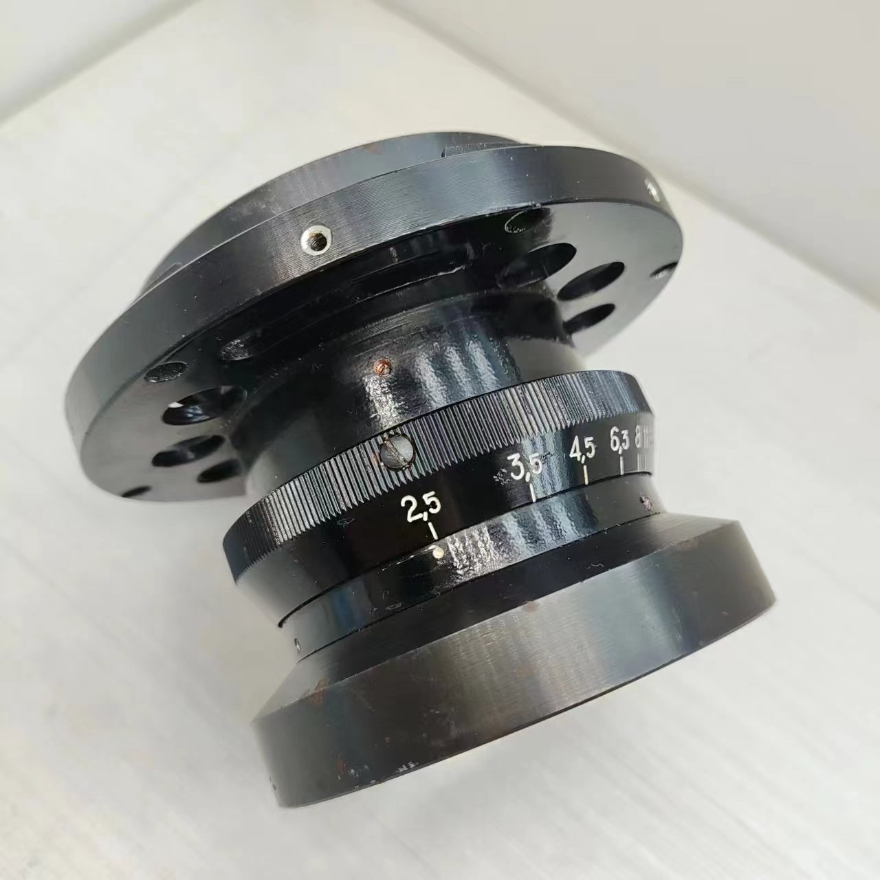 [Product=Lens][Model=УРАН-27][FocalLength=100][MaxAPT=2.5][SN=2681B4][Frame=8x8][Date=20241130][MD5=c5570e2759b323d38dea93eb1b0da4a7].jpg