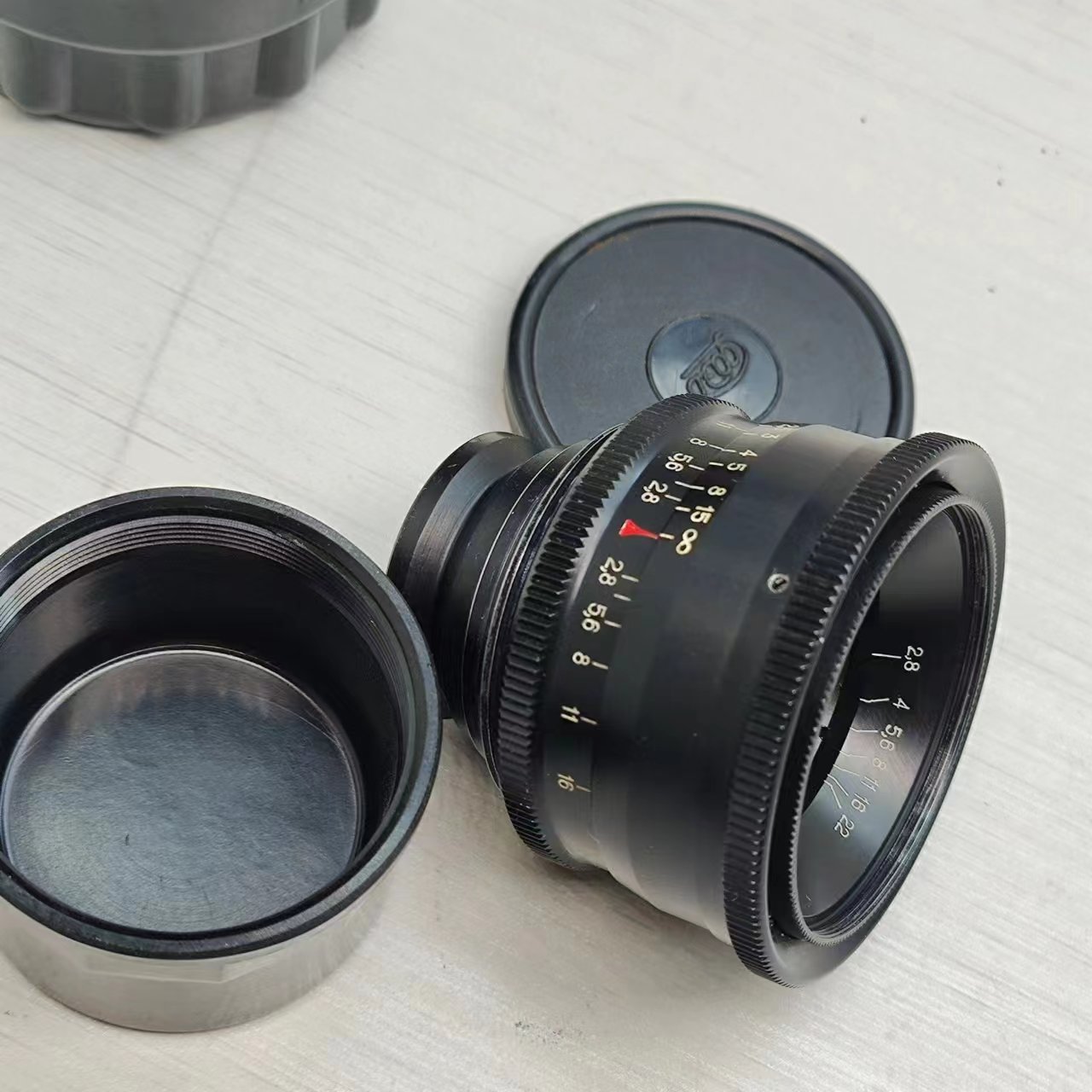 [Product=Lens][Brand=KMZ][Model=JUPITER-12][FocalLength=35][MaxAPT=2.8][Mount=L39][SN=7907529][Frame=135][Date=20241212][MD5=28f6600799d930dee4f7d5ed8929b7ee].jpg