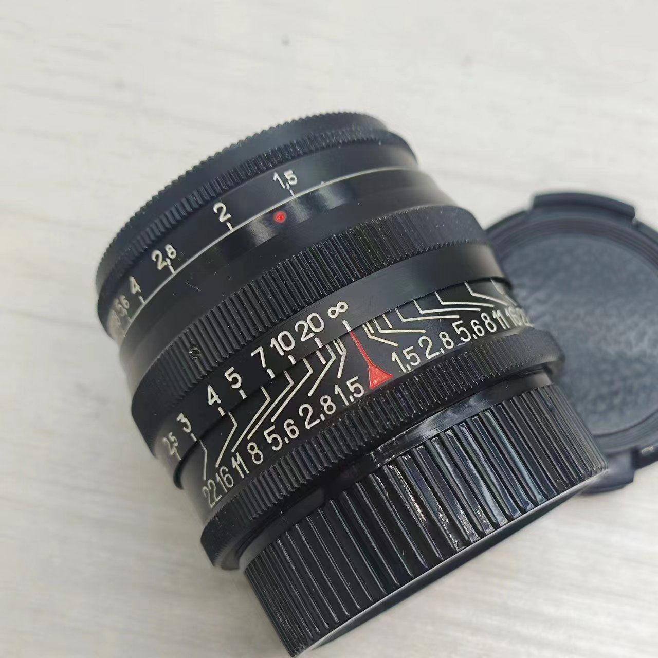 [Product=Lens][Brand=KMZ][Model=ЮПИТЕР-3][FocalLength=50][MaxAPT=1.5][Mount=L39][SN=7501562][Frame=135][Date=20241221][MD5=2be3d50a9766d8382e8167f494986c5a].jpg