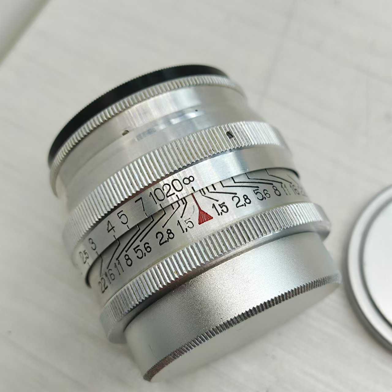 [Product=Lens][Brand=KMZ][Model=ЮПИТЕР-3][FocalLength=50][MaxAPT=1.5][Mount=L39][SN=5603664][Frame=135][Date=20250112][MD5=39017fc368fddd21d7b773d393832b1e].jpg