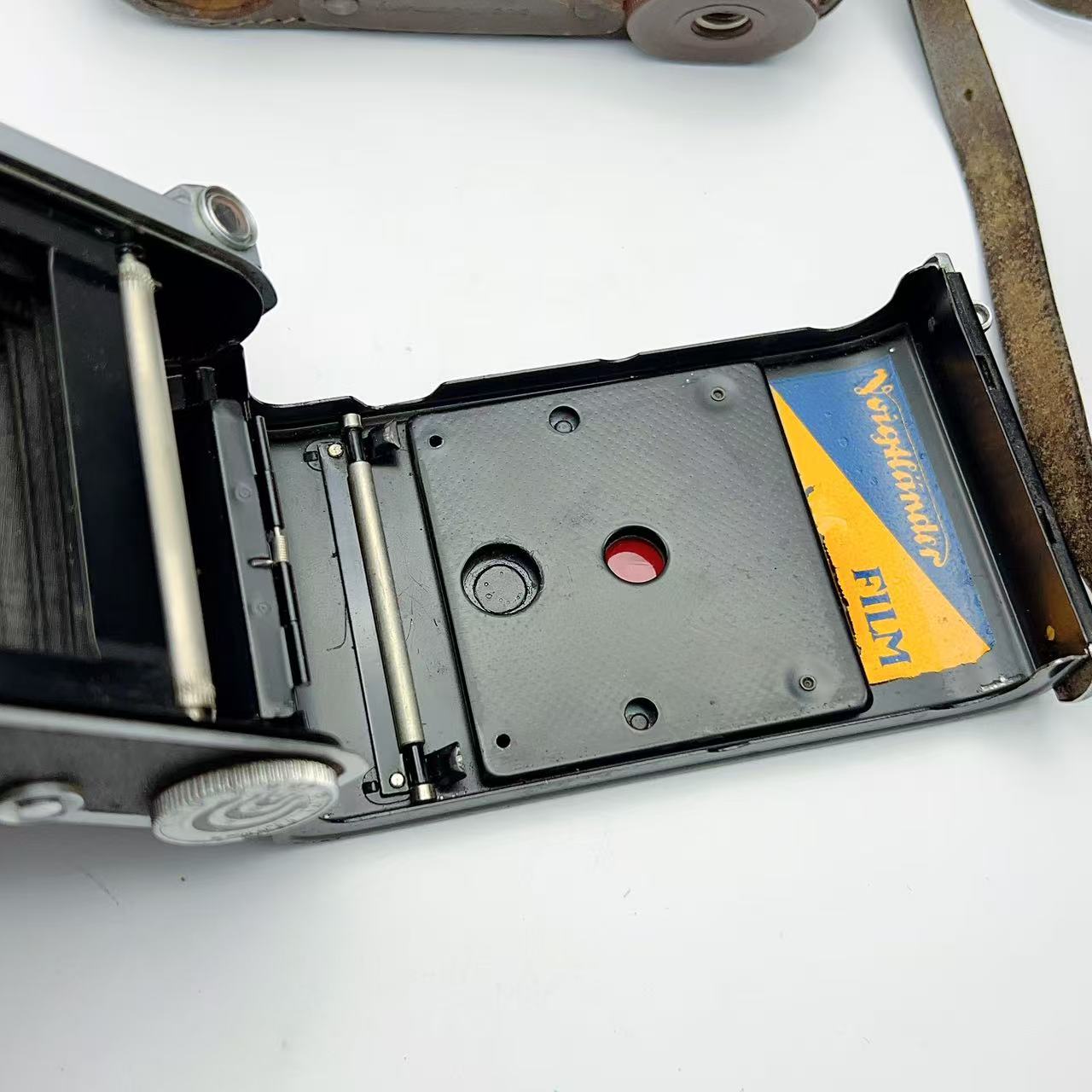 [Product=Camera][Brand=Voigtlander][Model=Bessa][Date=20250206][MD5=ac48bedadc993a81aa747c6a91bb07d6].jpg
