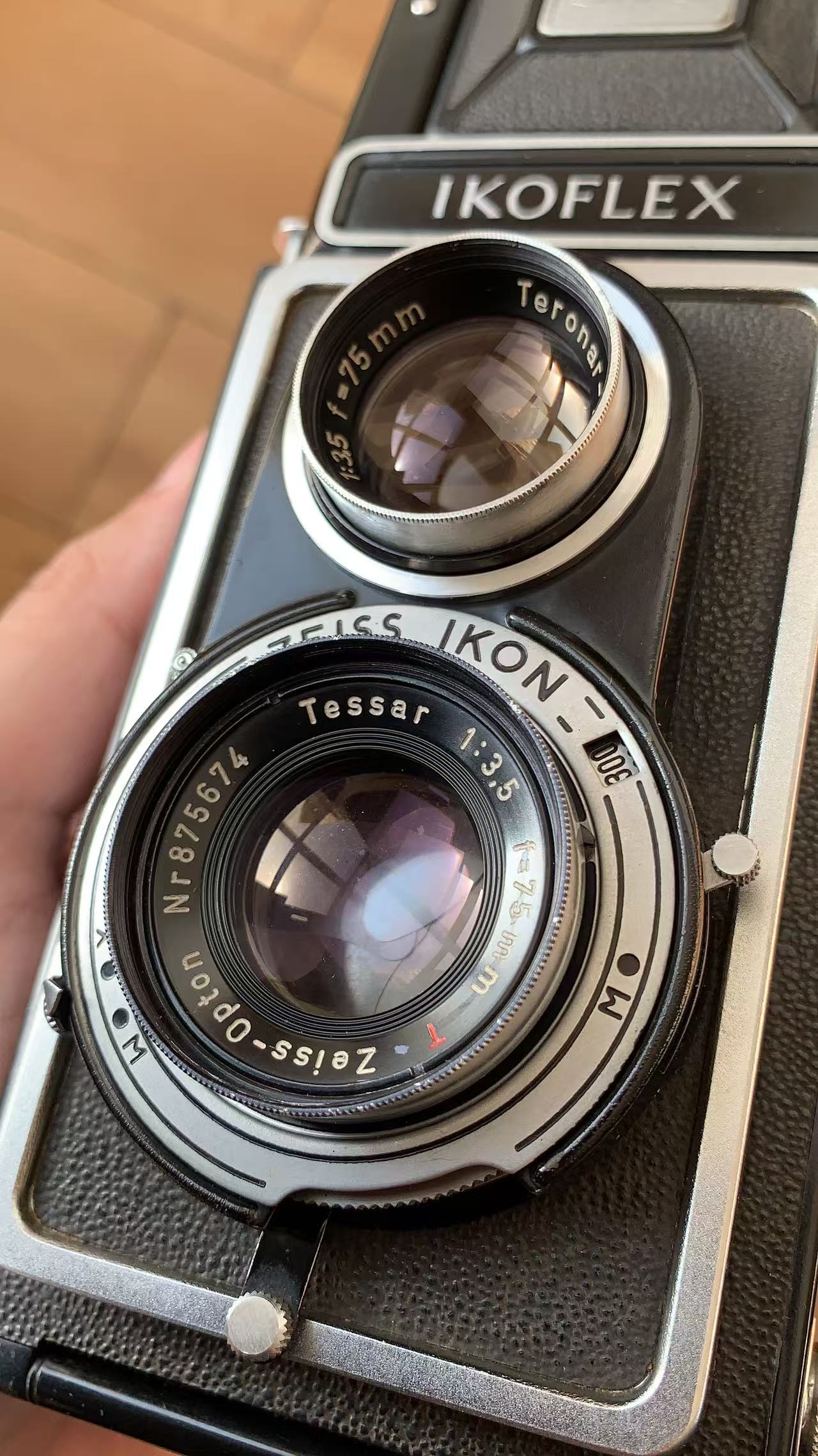[Product=Camera][Brand=Zeiss Ikon][Model=IKOFLEX][SN=735808][Date=20250209][MD5=d67583a69089cb8a95ea43fc02fa1c63].jpg