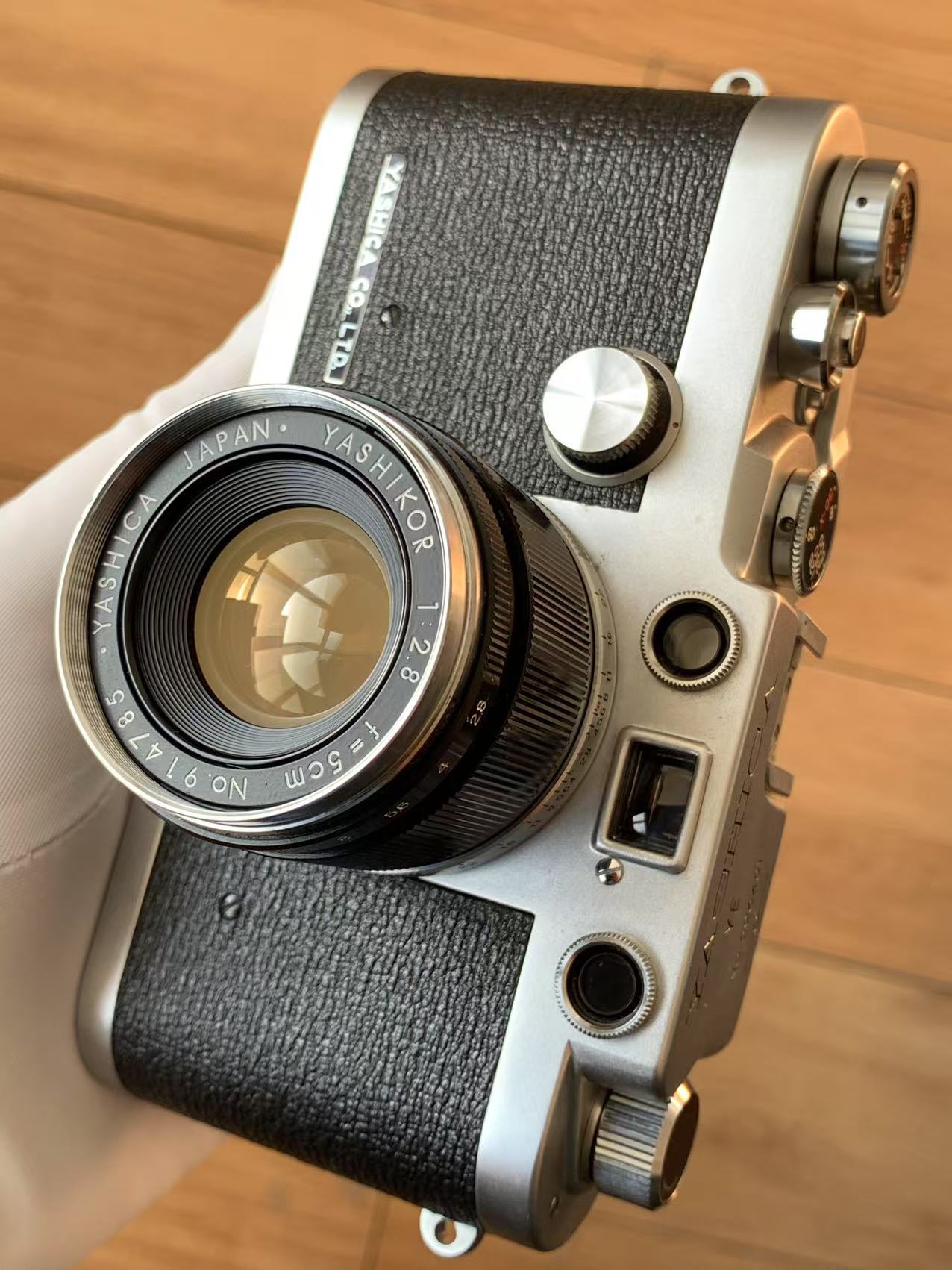 [Product=Camera][Brand=Yashica][Model=YE][SN=596401][Date=20250215][MD5=0b005e4e81d0269764a2d4f4d6144cfe].jpg