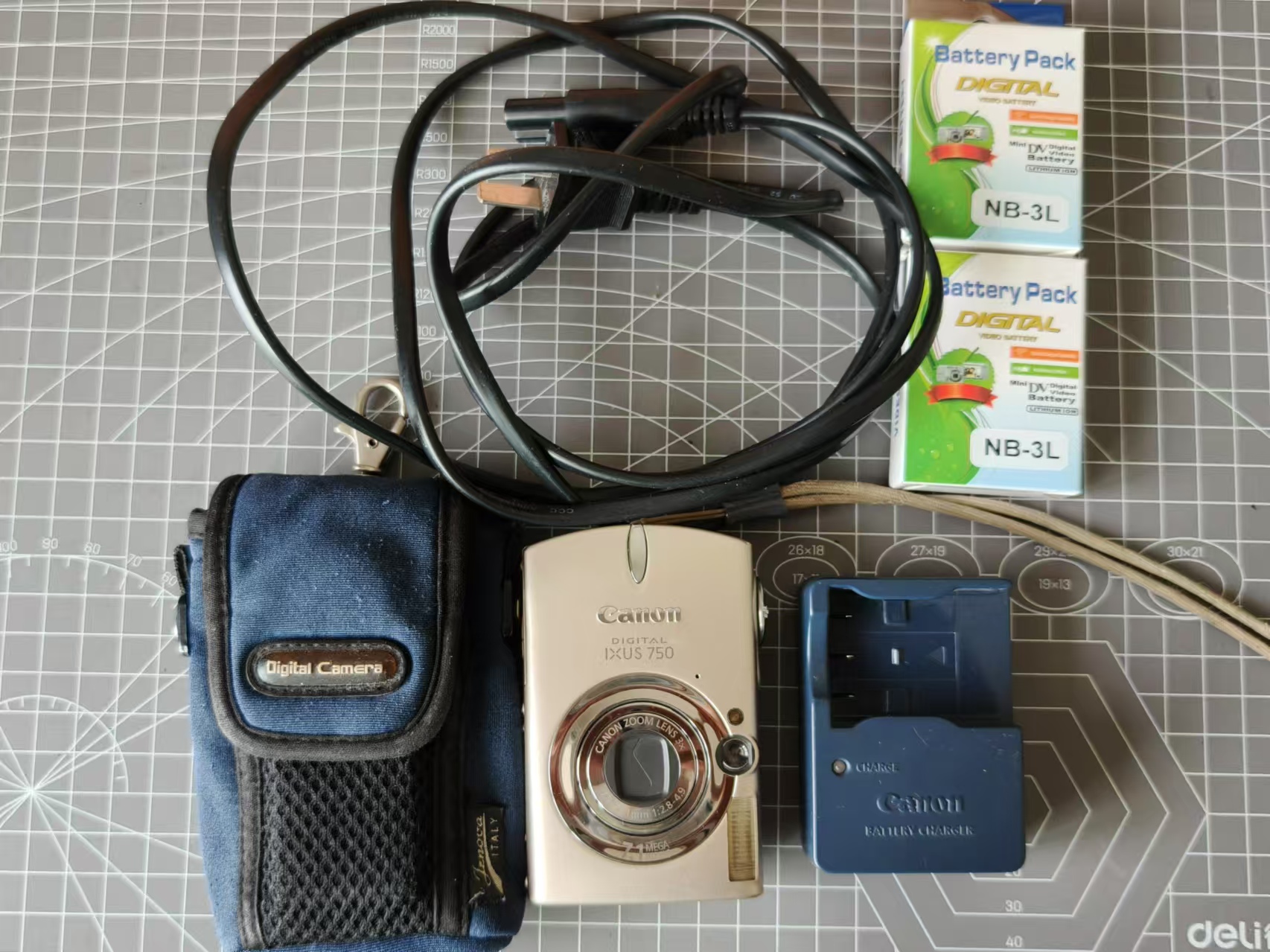 1832ef13c4eccb109c0eb908504b80a.jpg