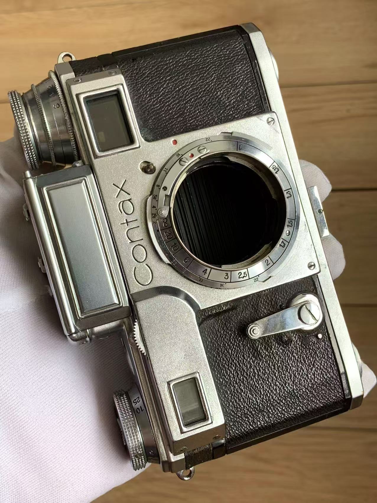 [Product=Camera][Brand=Zeiss Ikon][Model=Contax III][SN=H31104][Date=20250307][MD5=48db7a0b49e211dd98d8b782c44d576d].jpg