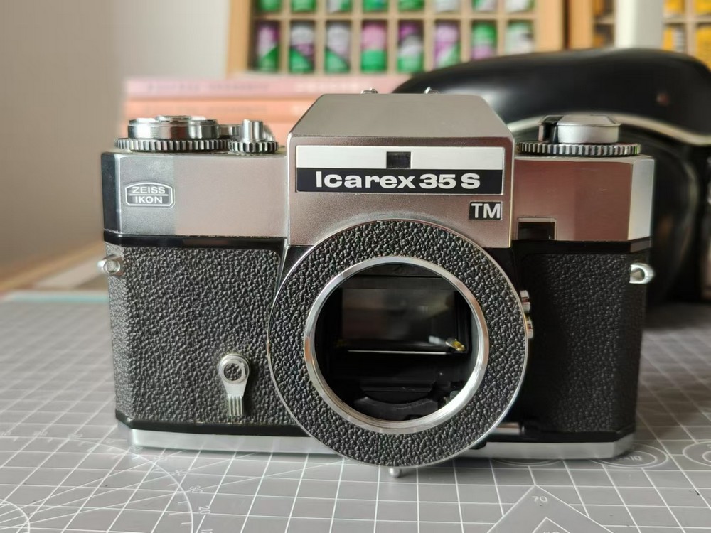 [Product=Camera][Brand=Zeiss Ikon][Model=Icarex 35 S][Date=20250307][MD5=9dd9af3319836643fa3433304f9c3c96].jpg