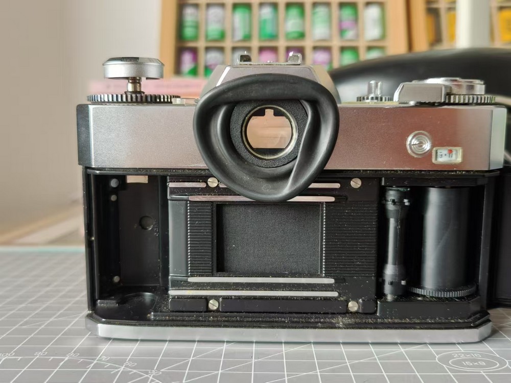 [Product=Camera][Brand=Zeiss Ikon][Model=Icarex 35 S][Date=20250307][MD5=91cfe8f0b752d4619d3a990ea23bdd6b].jpg