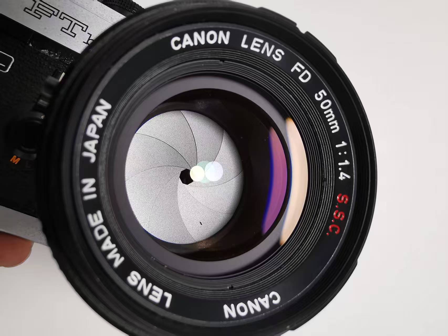 [Product=Lens][Brand=Canon][Model=FD 50mm F1.4 S.S.C.][FocalLength=50][MaxAPT=1.4][SN=S718][Frame=135][Date=20250308][MD5=76db00d17afdee4ef330b8ab85ad299e].jpg